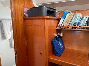 interior, Lagoon 380, catamaran for sale