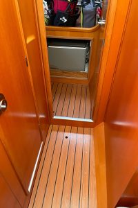 interior, Lagoon 380, catamaran for sale