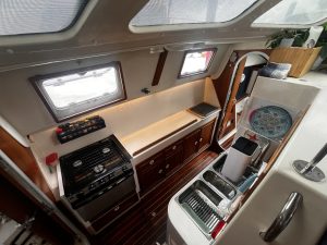 interior, PDQ 36, catamaran for sale