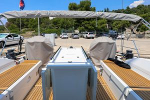 deck, Beneteau, sailboat for sale