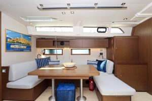 salon, Beneteau, sailboat for sale