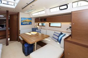 salon, Beneteau, sailboat for sale
