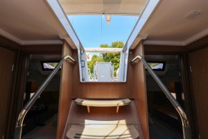 deck, Beneteau, sailboat for sale