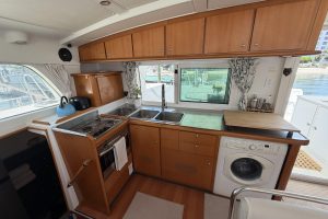 interior, Lagoon 440, catamaran for sale