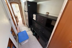interior, Lagoon 440, catamaran for sale