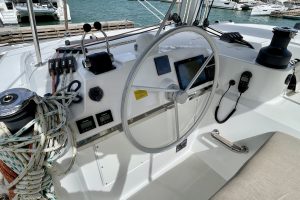 Bali 4.4, catamaran for sale