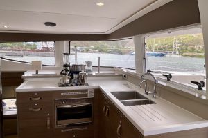 Bali 4.4, catamaran for sale