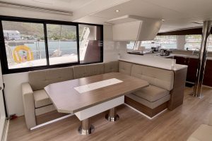 Bali 4.4, catamaran for sale