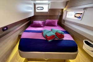 Bali 4.4, catamaran for sale