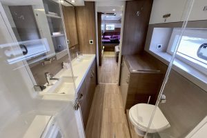 Bali 4.4, catamaran for sale
