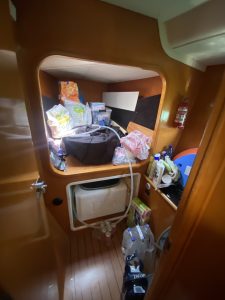 bed, Lagoon 380, catamaran for sale