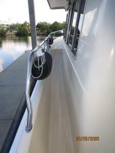 deck, Mainship 400, trawler for sale