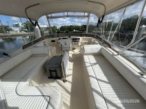 cockpit, Mainship 400, trawler for sale