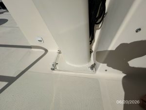 deck, Mainship 400, trawler for sale