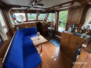 navigation station, Monk 36, trawler for sale