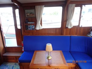 salon, Monk 36, trawler for sale