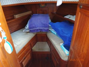 bed, Monk 36, trawler for sale