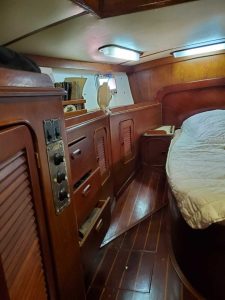 interior, Irwin, sailboat for sale