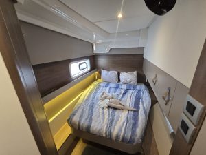bed, Bali 40 Catspace, catamaran for sale