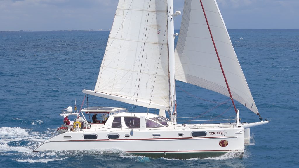 Catana 582, catamaran for sale