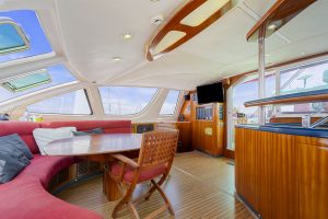 salon, Catana 582, catamaran for sale