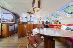 salon, Catana 582, catamaran for sale