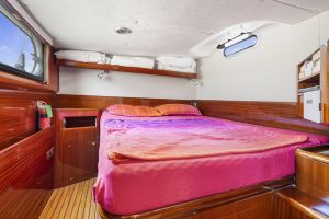 bed, Catana 582, catamaran for sale