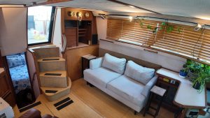 salon, Sea Ray, trawler for sale