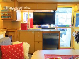 salon, Lagoon 450, catamaran for sale
