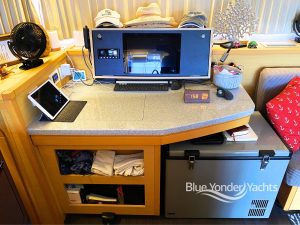 navigation station, Lagoon 450, catamaran for sale