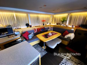 salon, Lagoon 450, catamaran for sale