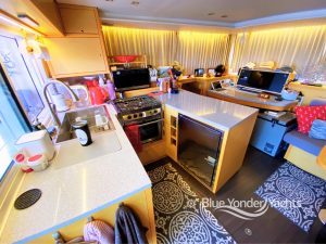 interior, Lagoon 450, catamaran for sale