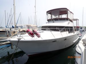 exterior, Ocean Alexander 42, trawler for sale