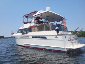 exterior, Ocean Alexander 42, trawler for sale