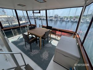 deck, Ocean Alexander 42, trawler for sale