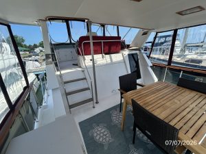 cockpit, Ocean Alexander 42, trawler for sale