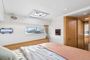 bed, Lagoon 42, catamaran for sale