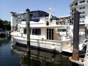 exterior, Mainship 400, trawler for sale