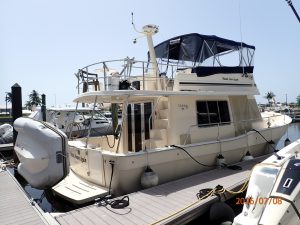 exterior, Mainship 400, trawler for sale