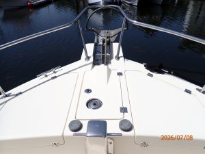 deck, Mainship 400, trawler for sale