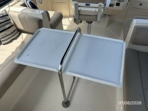 cockpit, Mainship 400, trawler for sale