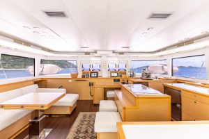 salon, Lagoon 560, catamaran for sale