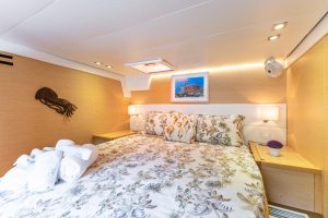 bed, Lagoon 560, catamaran for sale