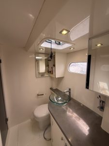 bath, Prout, catamaran for sale