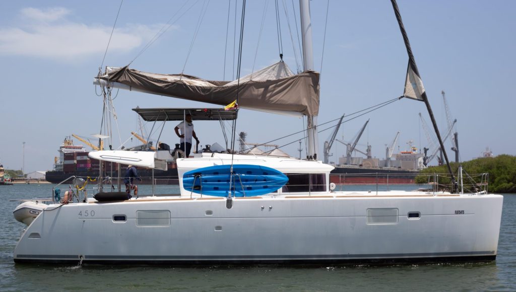 Lagoon 450 F, catamaran for sale