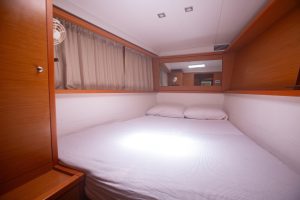 bed, Lagoon 450, catamaran for sale