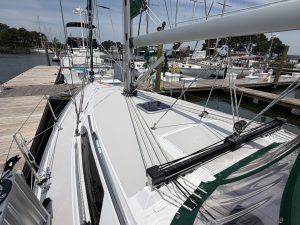 deck, Catalina 355, sailboat for sale