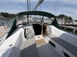 cockpit, Catalina 355, sailboat for sale