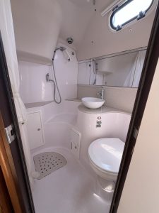 bath, Catalina 355, sailboat for sale