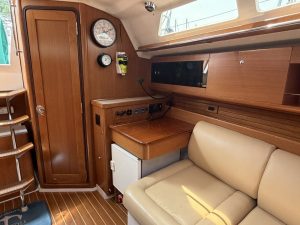 salon, Catalina 355, sailboat for sale